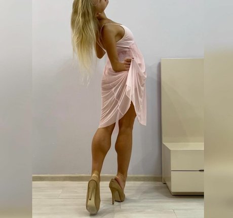 Gloria Legs hübsche heiße bilder