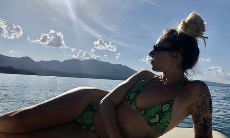 Lil Debbie kunst nackte bild