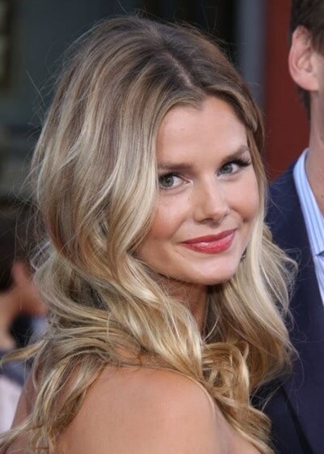 Anita Briem sexy pornografische foto