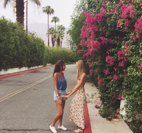 Annalisa Cochrane beste kunst fotos