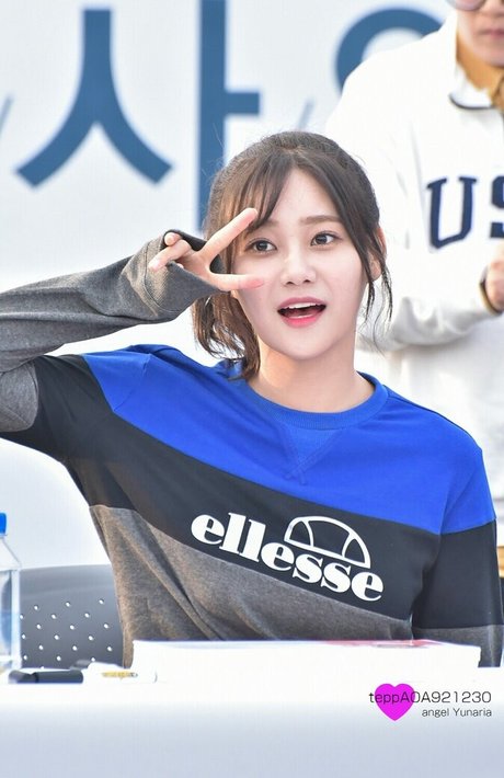 AOA Team pornostar hübsche archiv