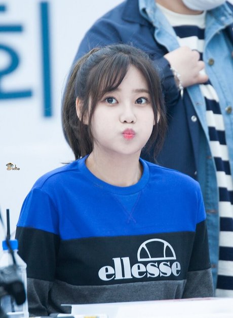 AOA Team kunst pornostar bilder