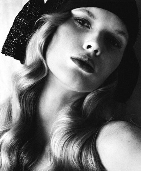 Anne Vyalitsyna freie akt archiv