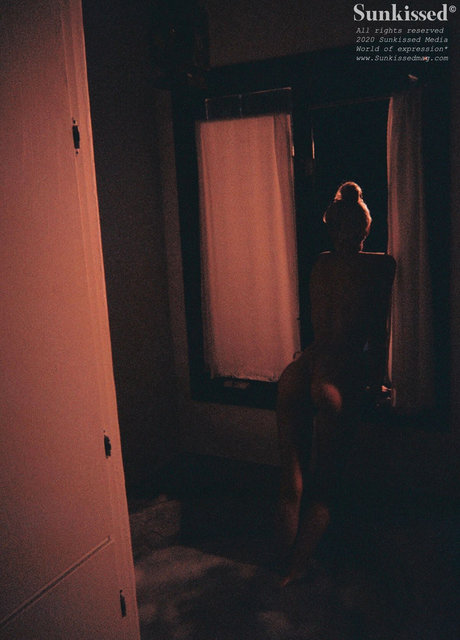 Sunkissedmag erotische schöne bilder