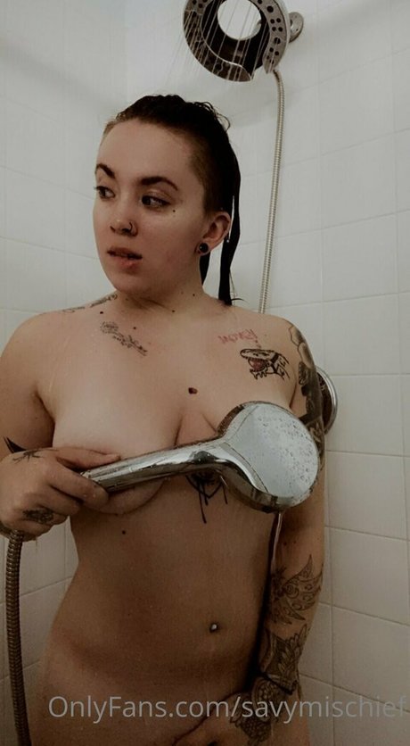 SavyMischief hd nacktheit galerie