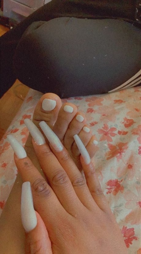 Its alani nackt hd foto