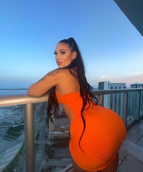 Taytatted xxx galerie