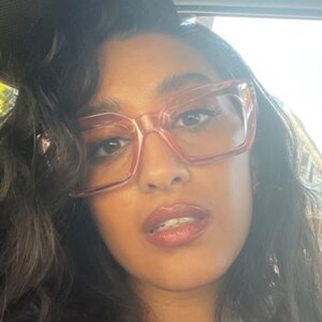 Raveena heiße erwachsene bilder