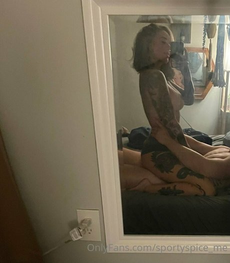 Sportyspicier kunst nacktheit galerie