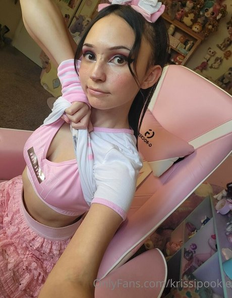 Krissie Pookie schauspielerin sexy bilder