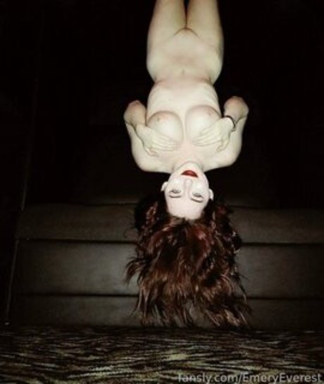 EmeryEverest sexy xxx fotos