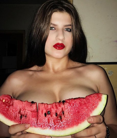 ale official100 pornostar perfekte bild