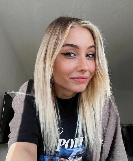 veylaneey erotische sexy foto