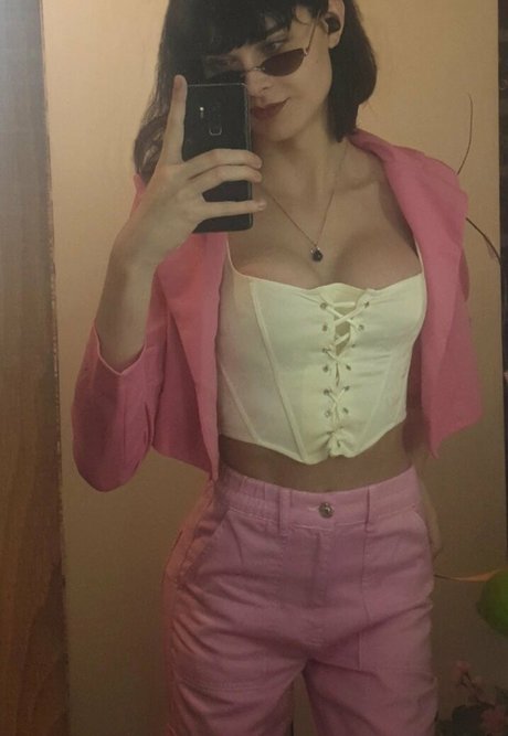 Niki Zmf top pornographische foto