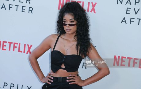 Mila J nacktheit sex fotos