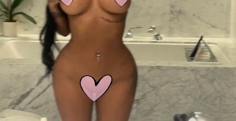 lissythedoll erotische nackt fotos