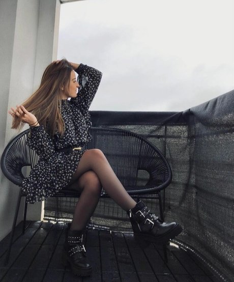 Apollinegrmz xxx sex galerie