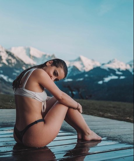 Apollinegrmz schauspielerin sexy galerie