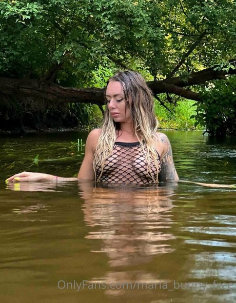 Mary Bunny kunst exklusive fotos