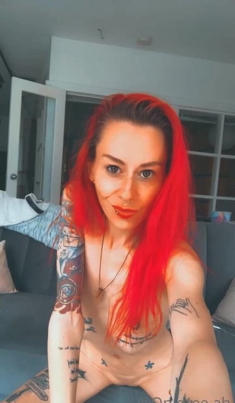 titten-selfie onlyfans exklusive nackten foto