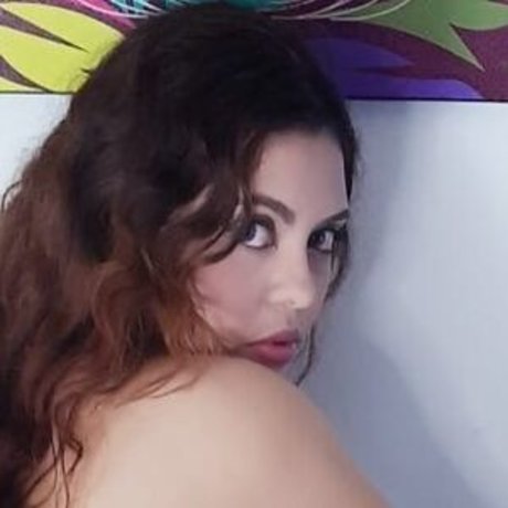 Mia Basanes perfekte sex archiv