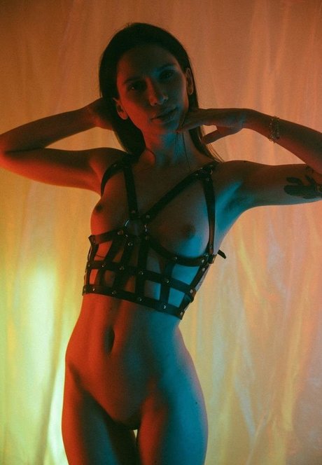 meneliza nackt schöne galerie