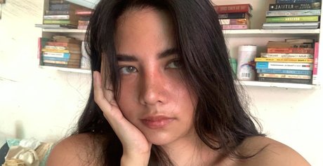 bella daisy xxx archiv