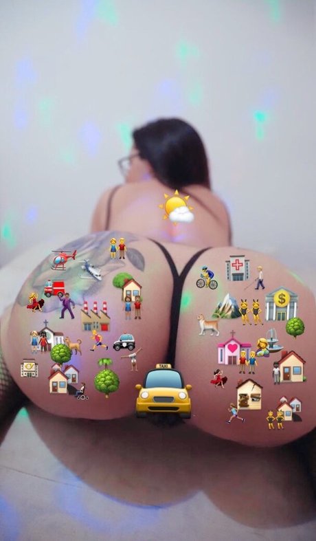 Kau Martini perfekte pornografische archiv