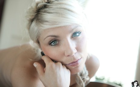 Waikiki akt pornostar galerien