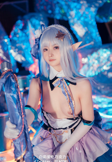 Shirariri model erotische galerien