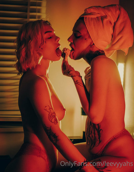 leevyyahs kunst pornographische galerien