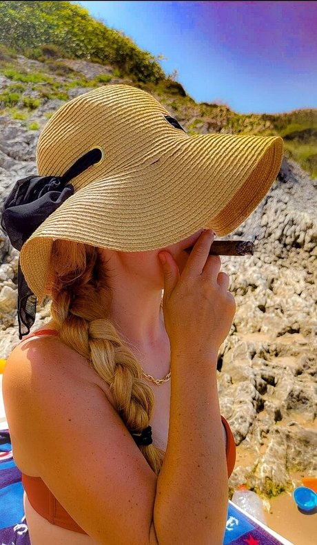 Dunya Vlog schöne pornostar archiv