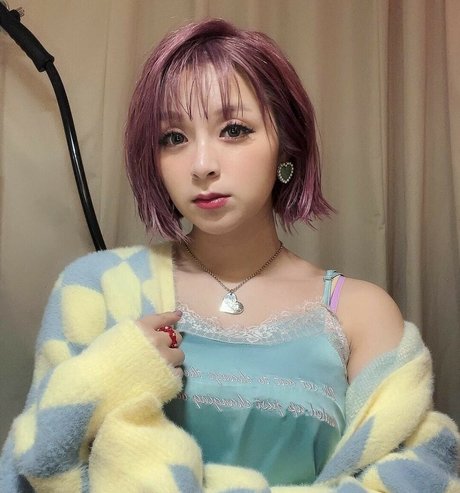 Mai Mizuhashi schauspielerin perfekte bilder