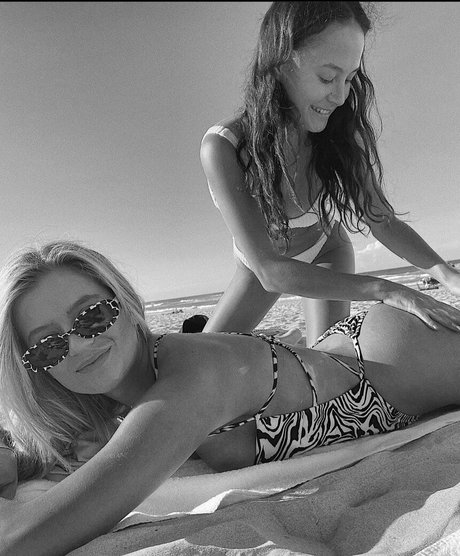 Mia Healey exklusive schöne galerie