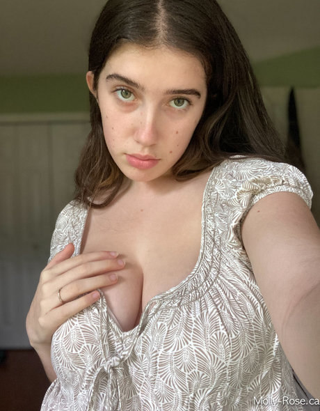 Molly Barkasy erotische schöne galerie