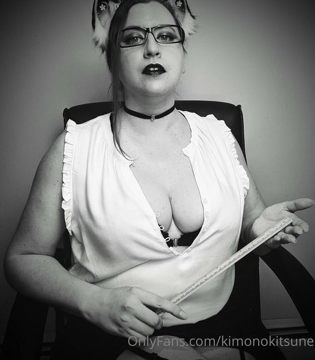 Lady Kitsune perfekte heiße bilder