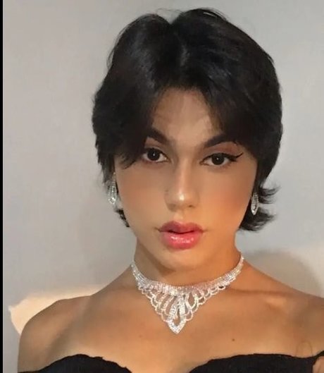 Ysabella Kyle top nacktheit foto