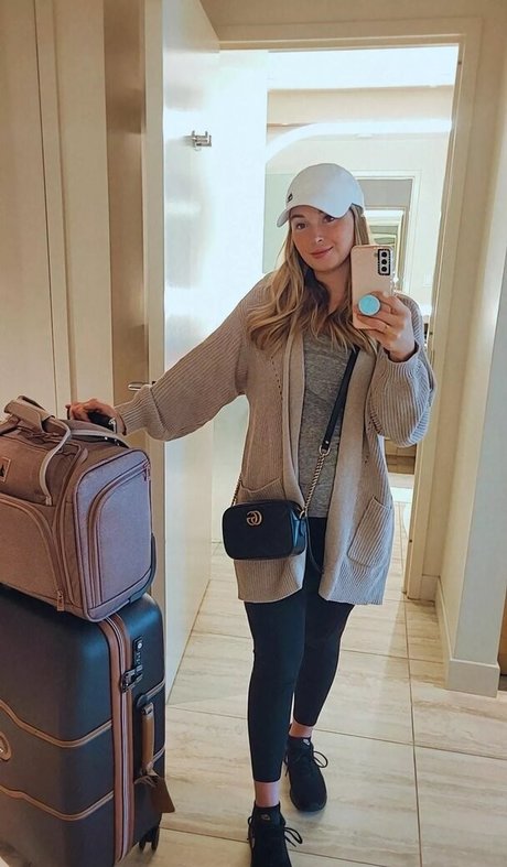 Bones Dont Lie model nackt galerien