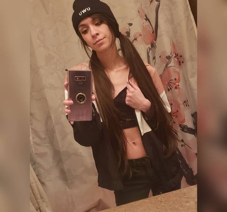 oma onlyfans kostenlose kunst foto