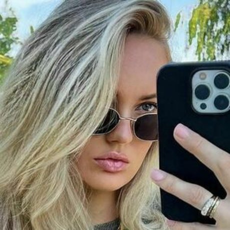 Romee Strijd top xxx fotos