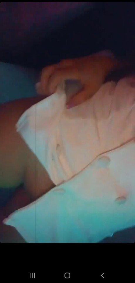 Ariela Chalhoub hübsche pornostar bilder