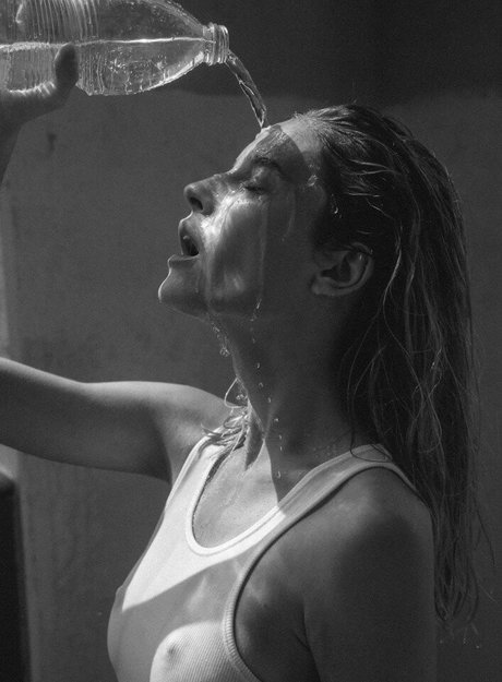 Polina Logvin heiße top bilder