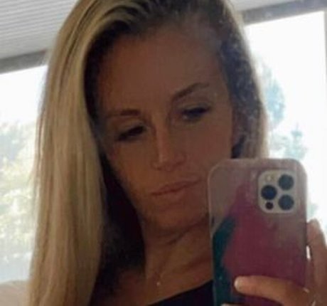 Caseygonnacostya exklusive pornografische fotos