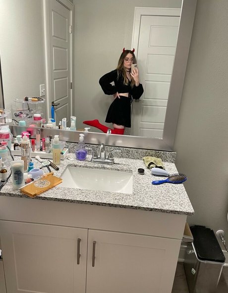 Brialeigh hübsche akt foto