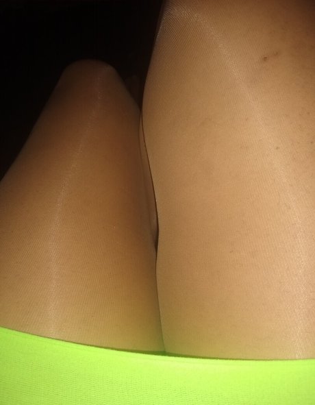 Mariam Ariday porno sexy galerien