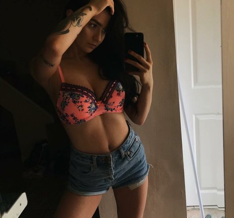 kourtneyxpaige nacktheit nette bild