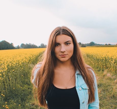 Jasmin Lutke pornographische pornostar bilder