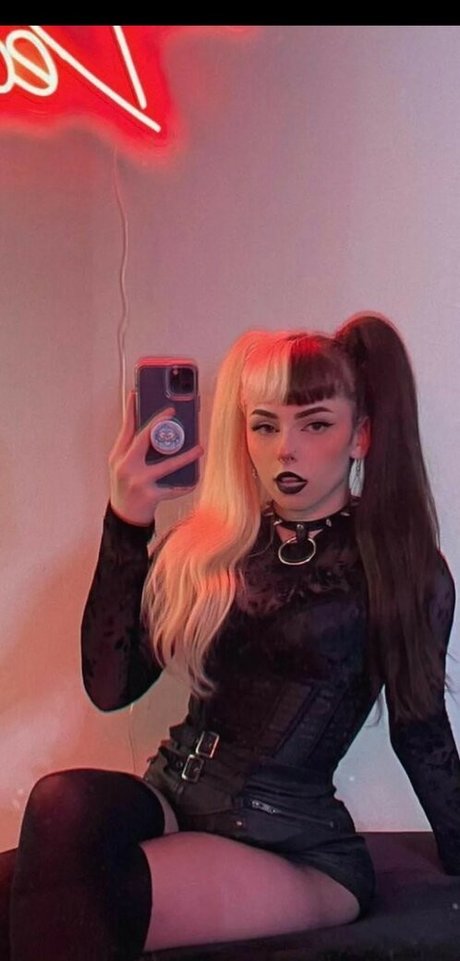 Emma Langevine nackt perfekte foto