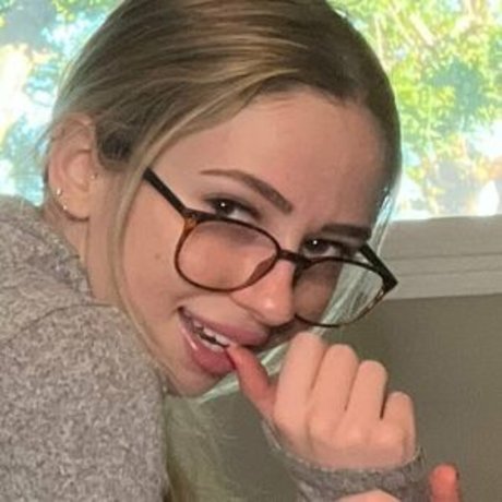 rileydee99 kunst pornografische galerie