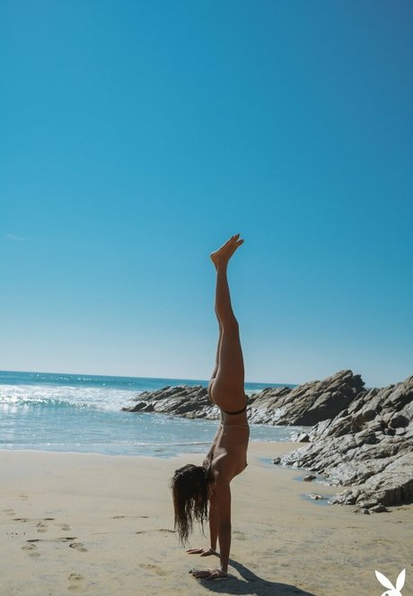 Carolina Reyes kunst sex foto